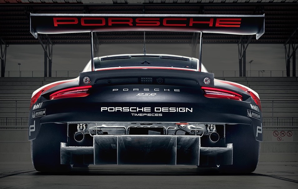 Magic v2 rsr porsche design. Porsche 911 RSR Edition. Название RSR. RSR 2 обои на iphone Max.